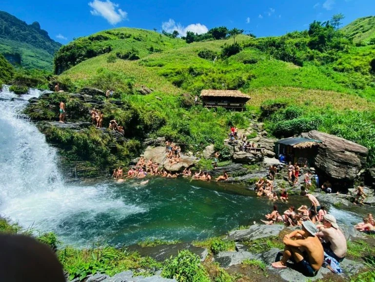 Du Già to Hà Giang landscape