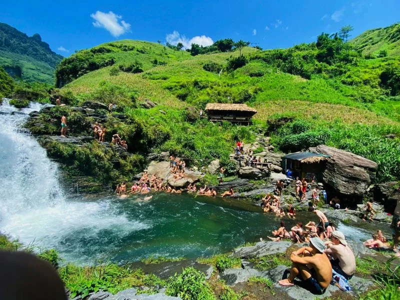 Đồng Văn to Hà Giang landscape